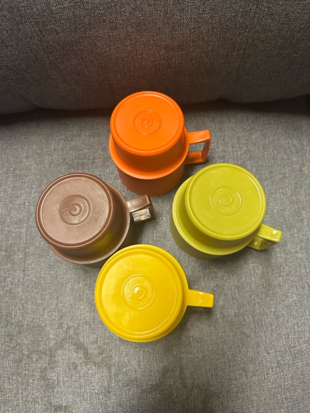Tupperware Set of 4 Vintage Coffee Mugs - Retro 1970’s Colors - Picture 7 of 7